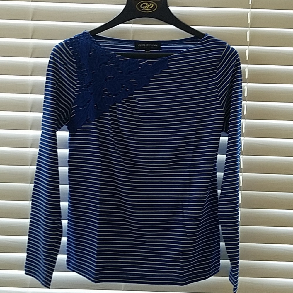 Jones New York top